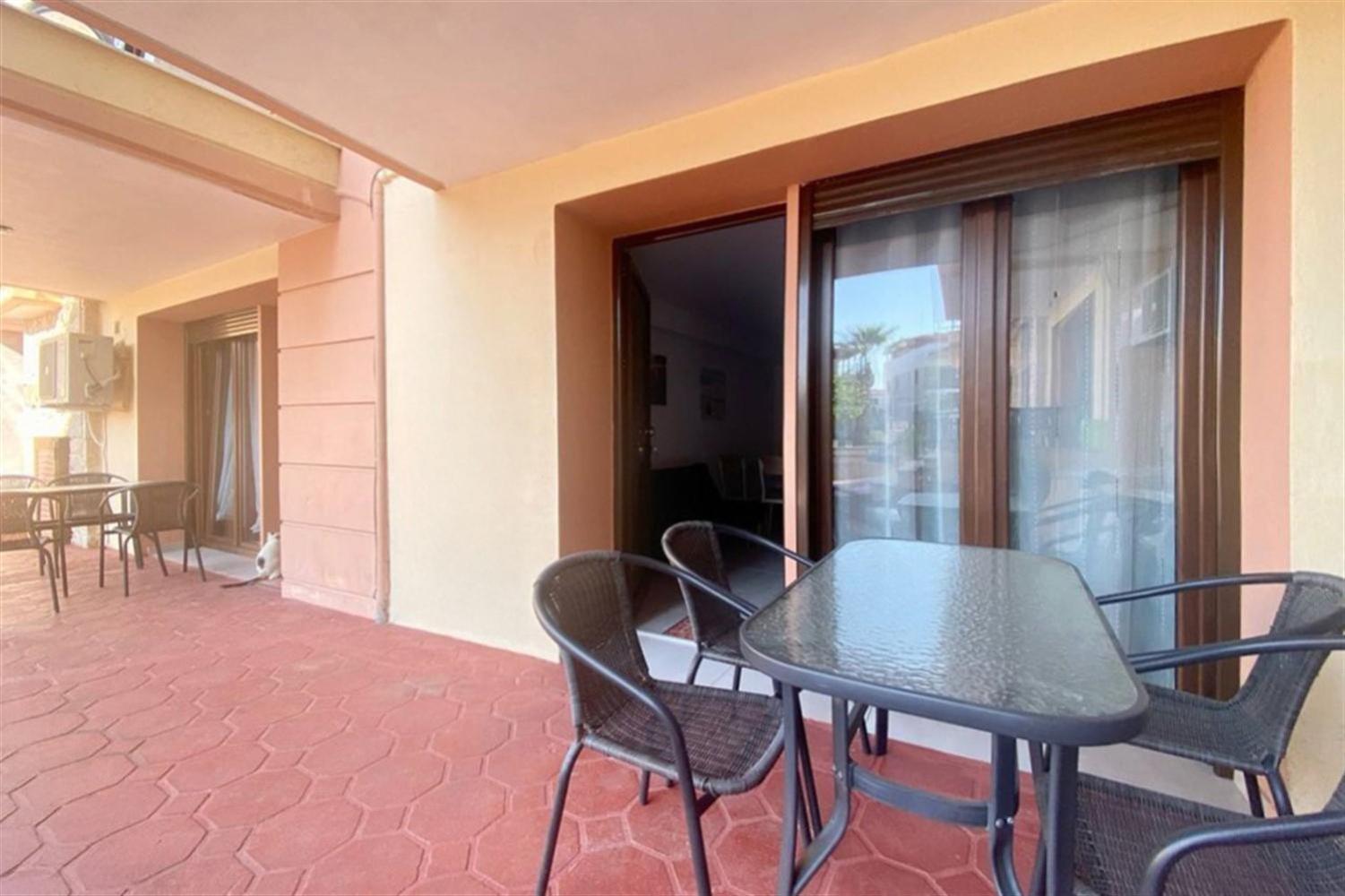 Afitos Guest House Luaran gambar